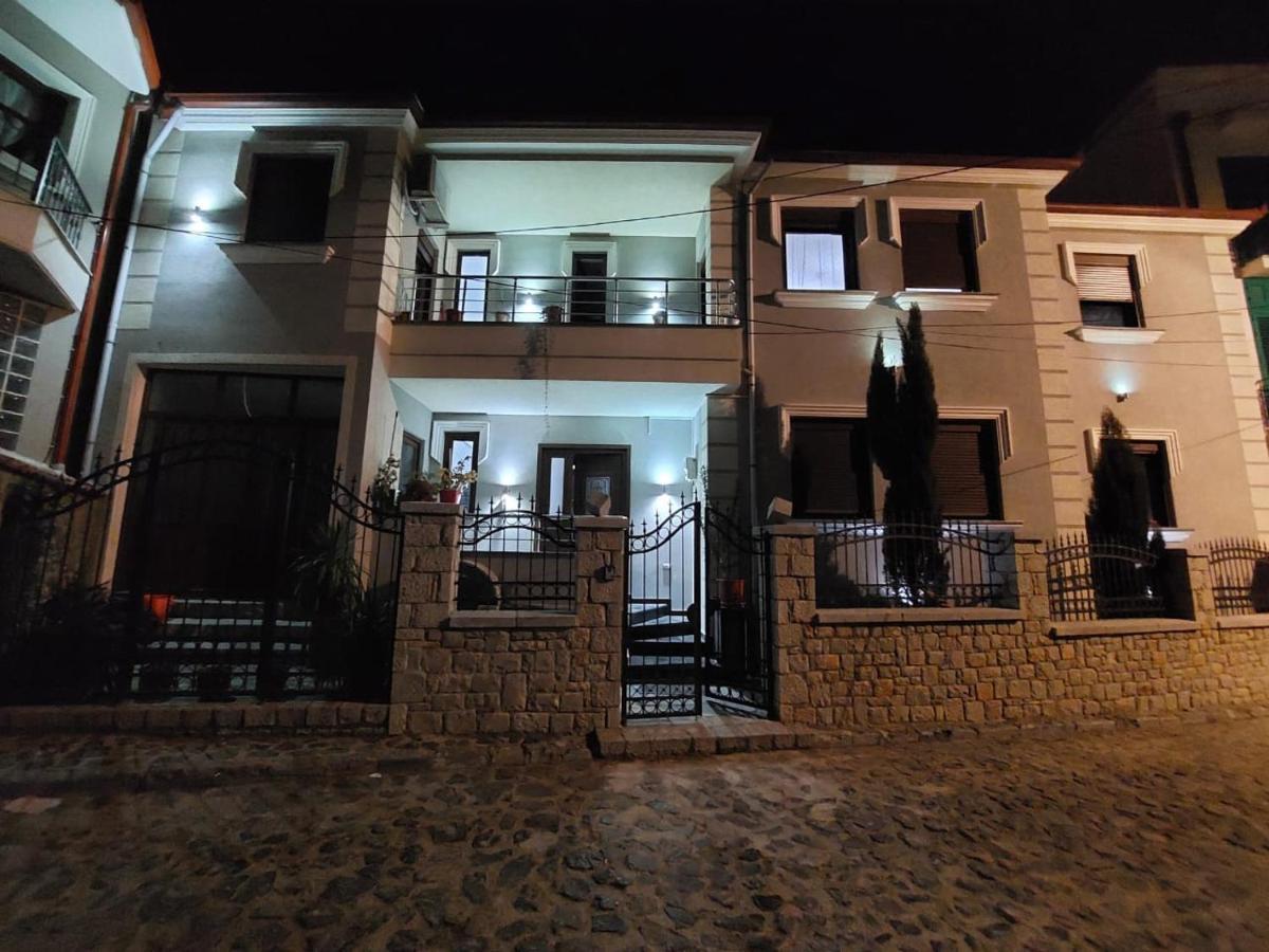 Guesthouse Kocibelli Korce Eksteriør bilde